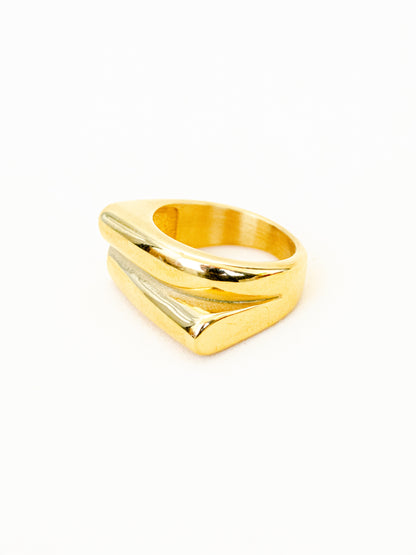 Serenity Ring - Golden